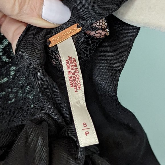 Free People Chiara Embroidered Cutout Lace Crop Top (S) - Picture 6 of 6